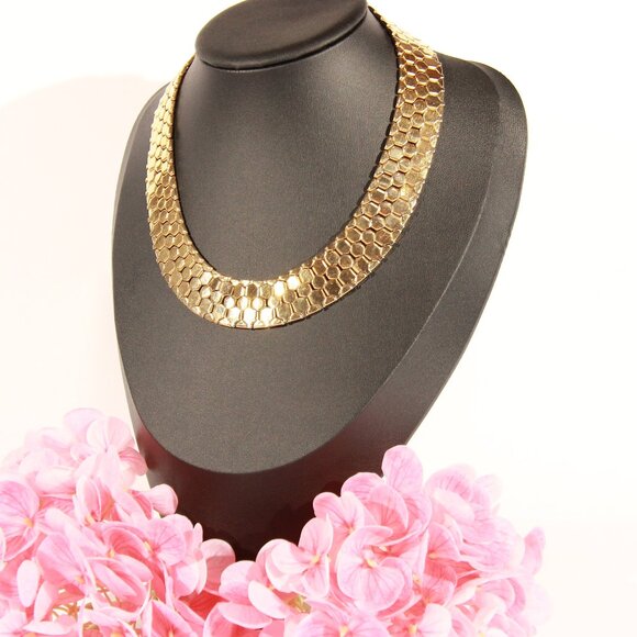 Reinad Jewelry - Vintage Reinad HONEY COMB Gold Plated 1950's Choker Necklace